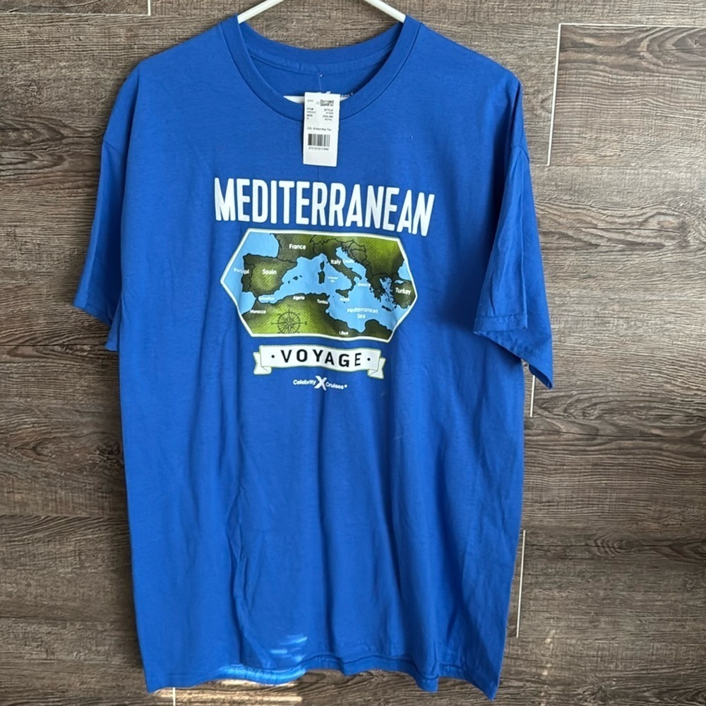 Celebrity Cruise tee NWT